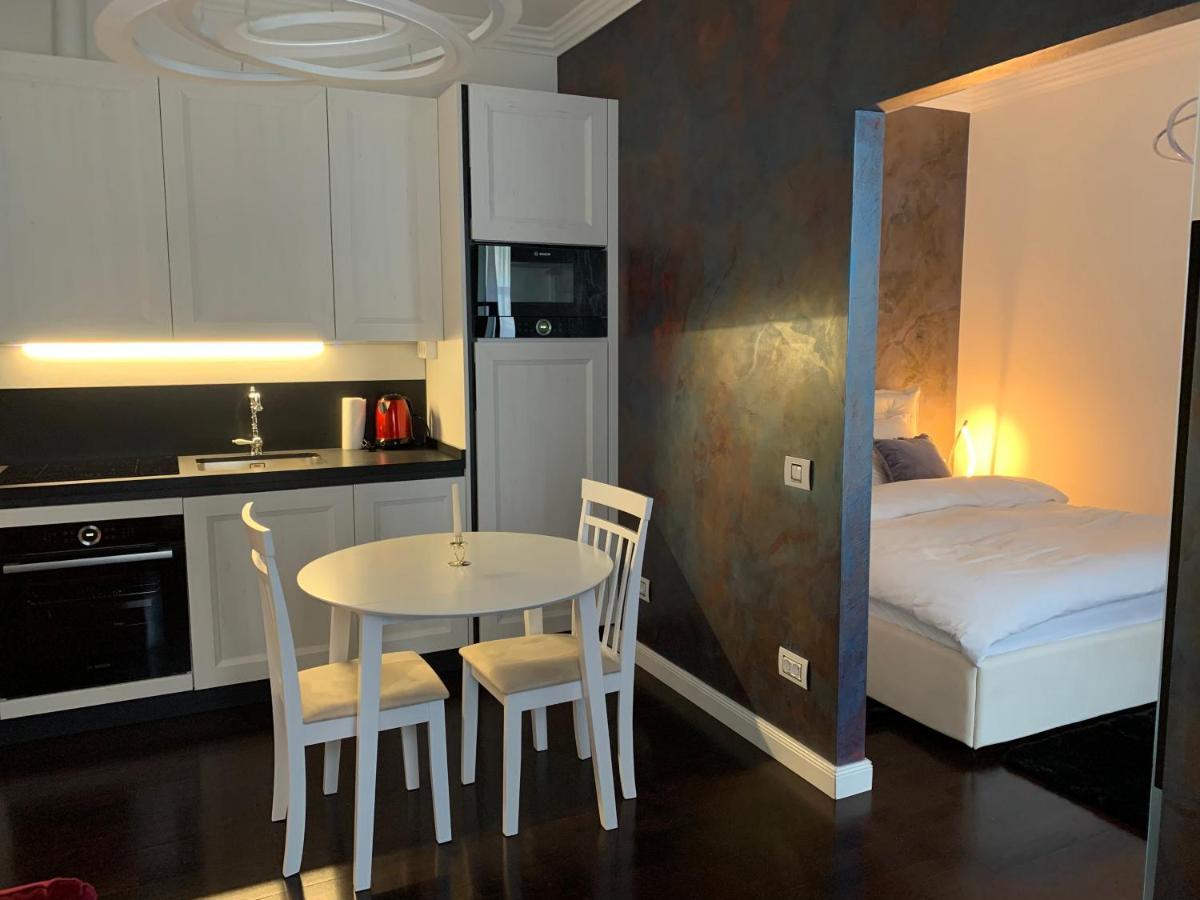 Schillerplatz Apartment Sibiu Esterno foto