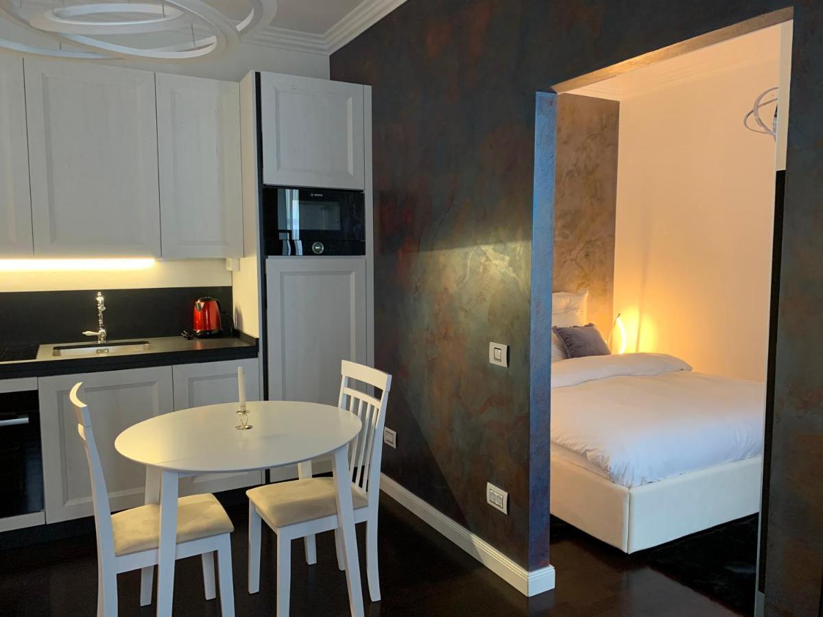 Schillerplatz Apartment Sibiu Esterno foto